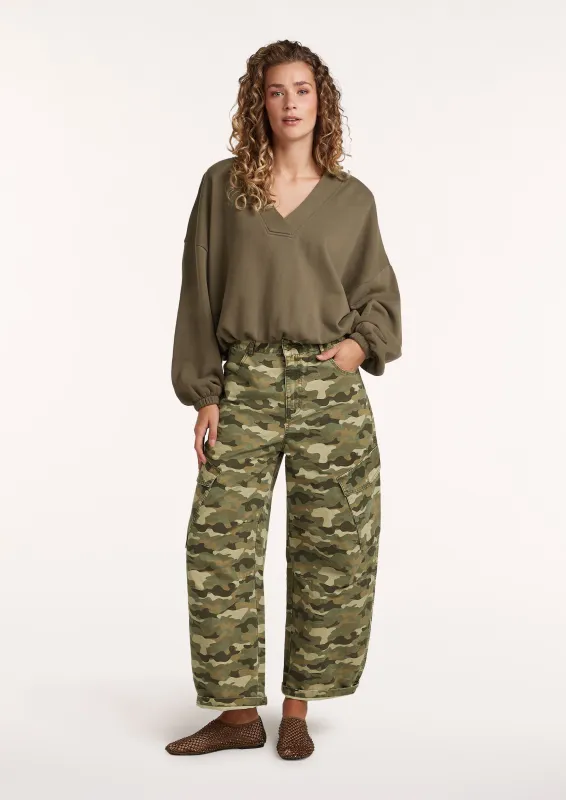 Circle of Trust DANI SWEAT by IRIS ZEILSTRA