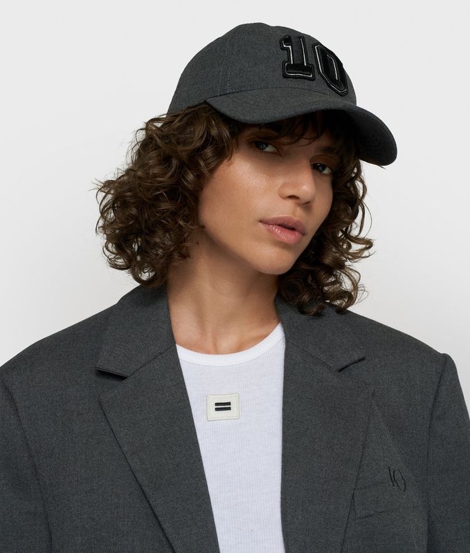 10 Days baseball cap 10 antra melee