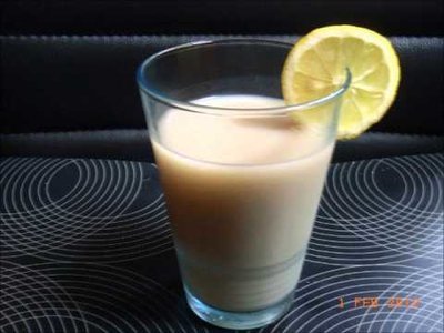 Jugo de Chinola Con Avena