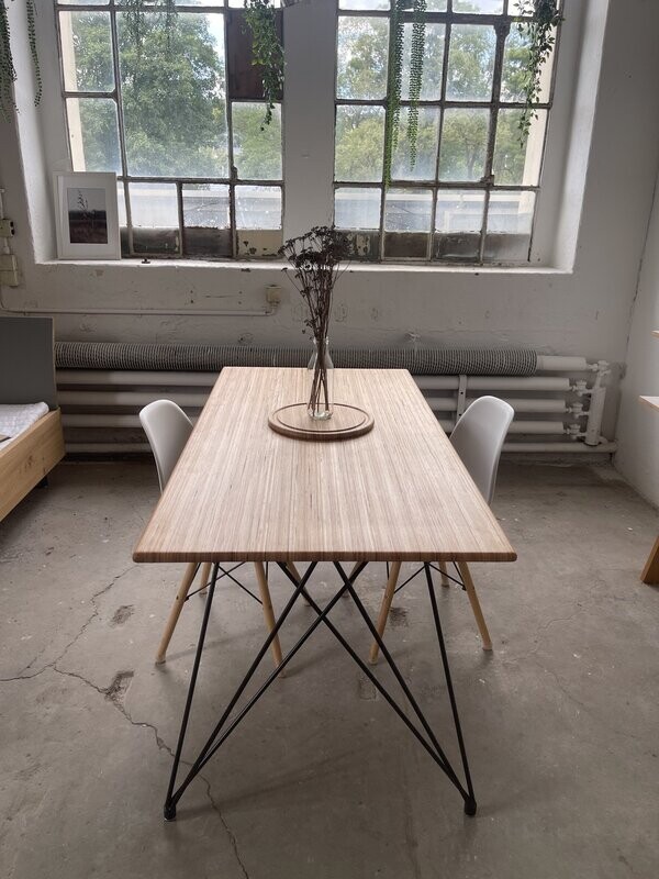 Massivholz Maßtisch X-Form