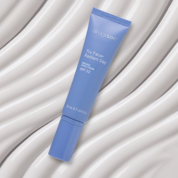 Radiant Day Anti Aging Moisturizer SPF 22