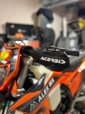 Protege main K-LINEAE NOIR ACERBIS