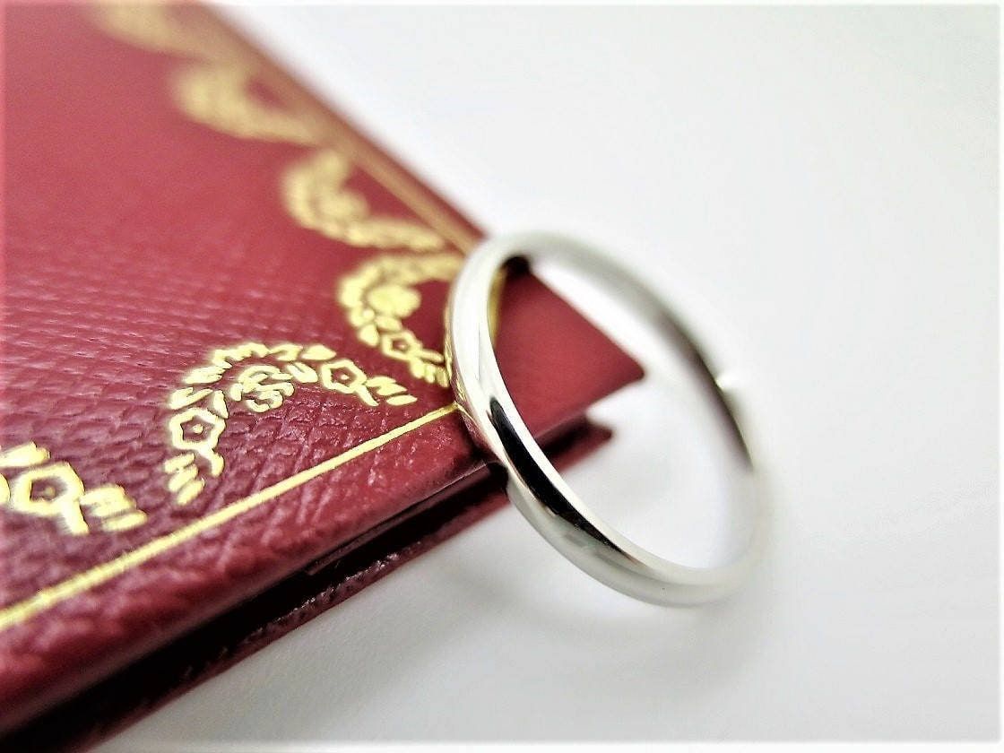 Cartier 1895 Wedding Band with Certificate of Authenticity 2.5mm Wide in Ring Size 6