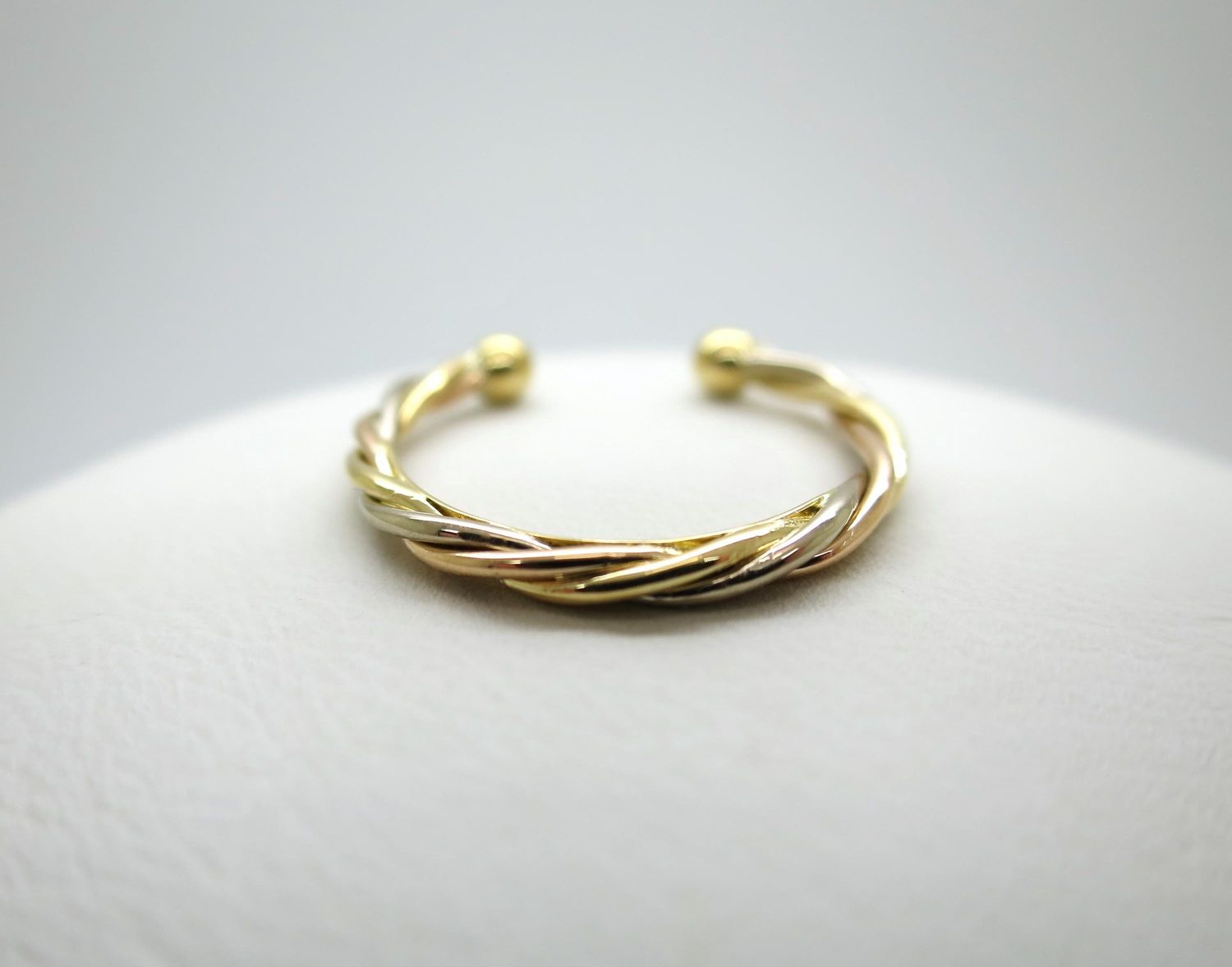 Cartier Trinity Twist Ring Size 6.5 Slender Band