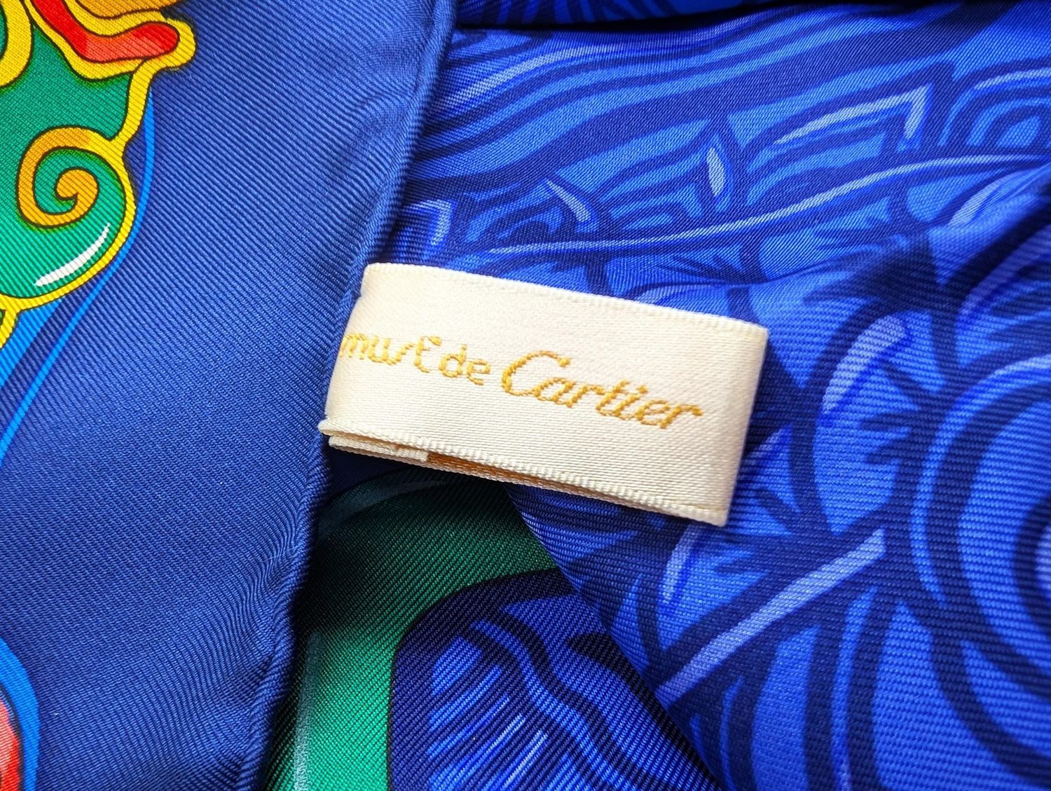 Cartier Paris Scarf Blue Couture French Silk Twill Le Baiser du Dragon motif with Box + Certificate