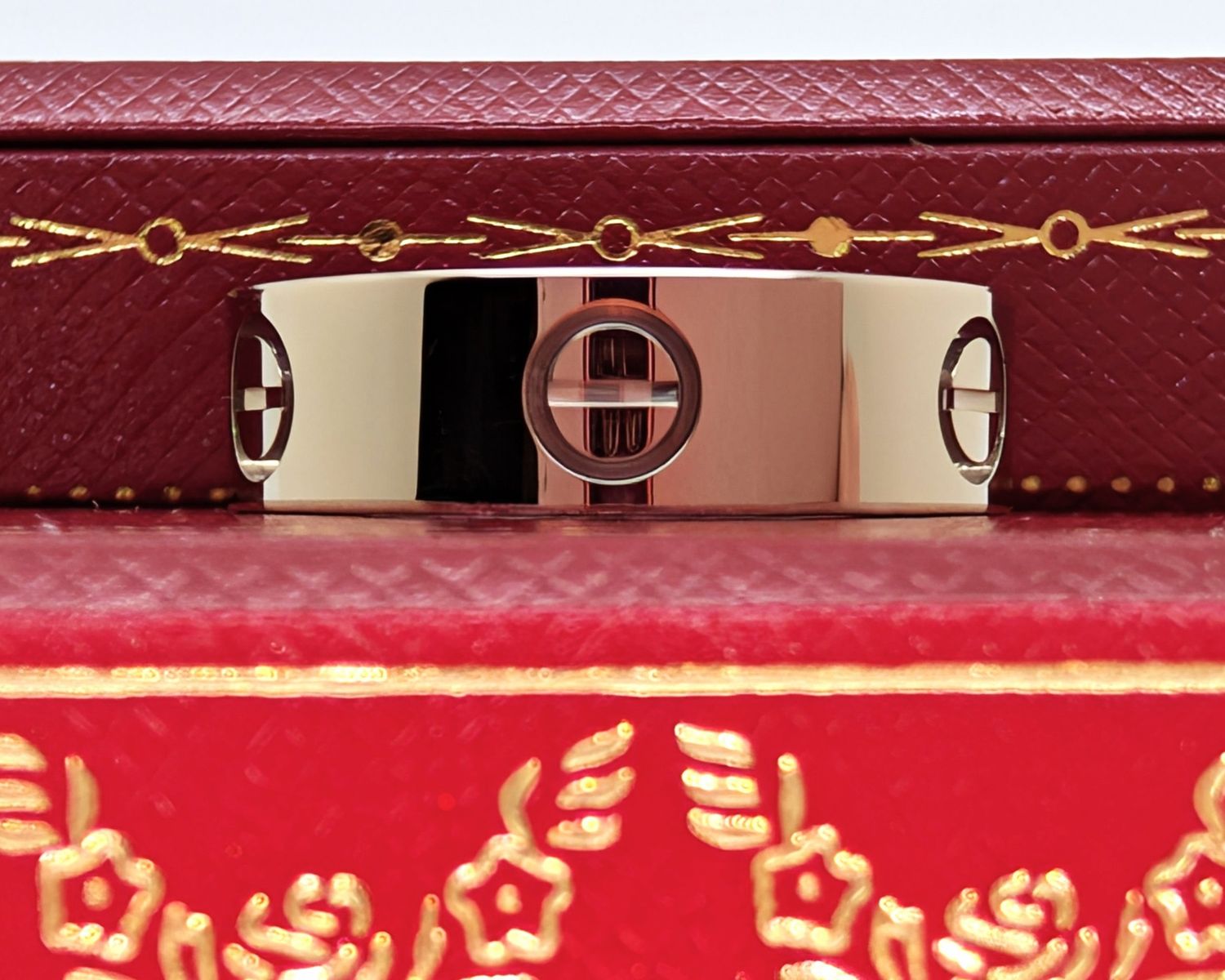 Cartier LOVE Ring in Solid 18kt White Gold Size 7.5