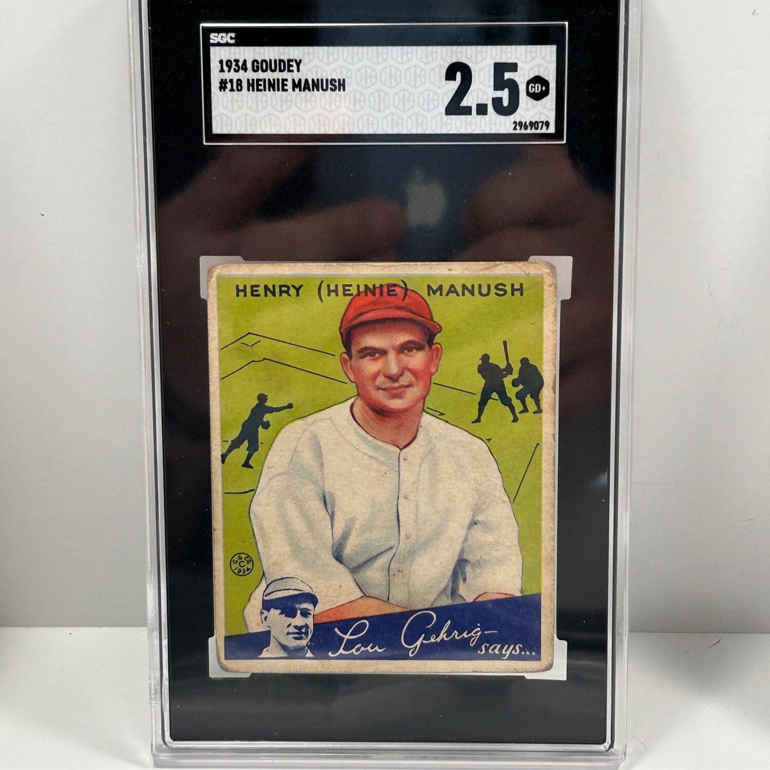 1934 Goudey #18 Heinie Manush SGC2.5