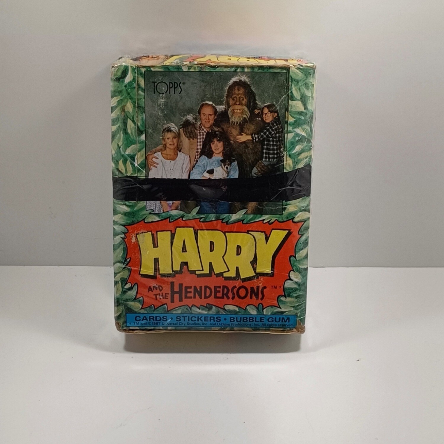 1987 Harry and the Henderson Cards Stickers and Bubble Gum Sealed
