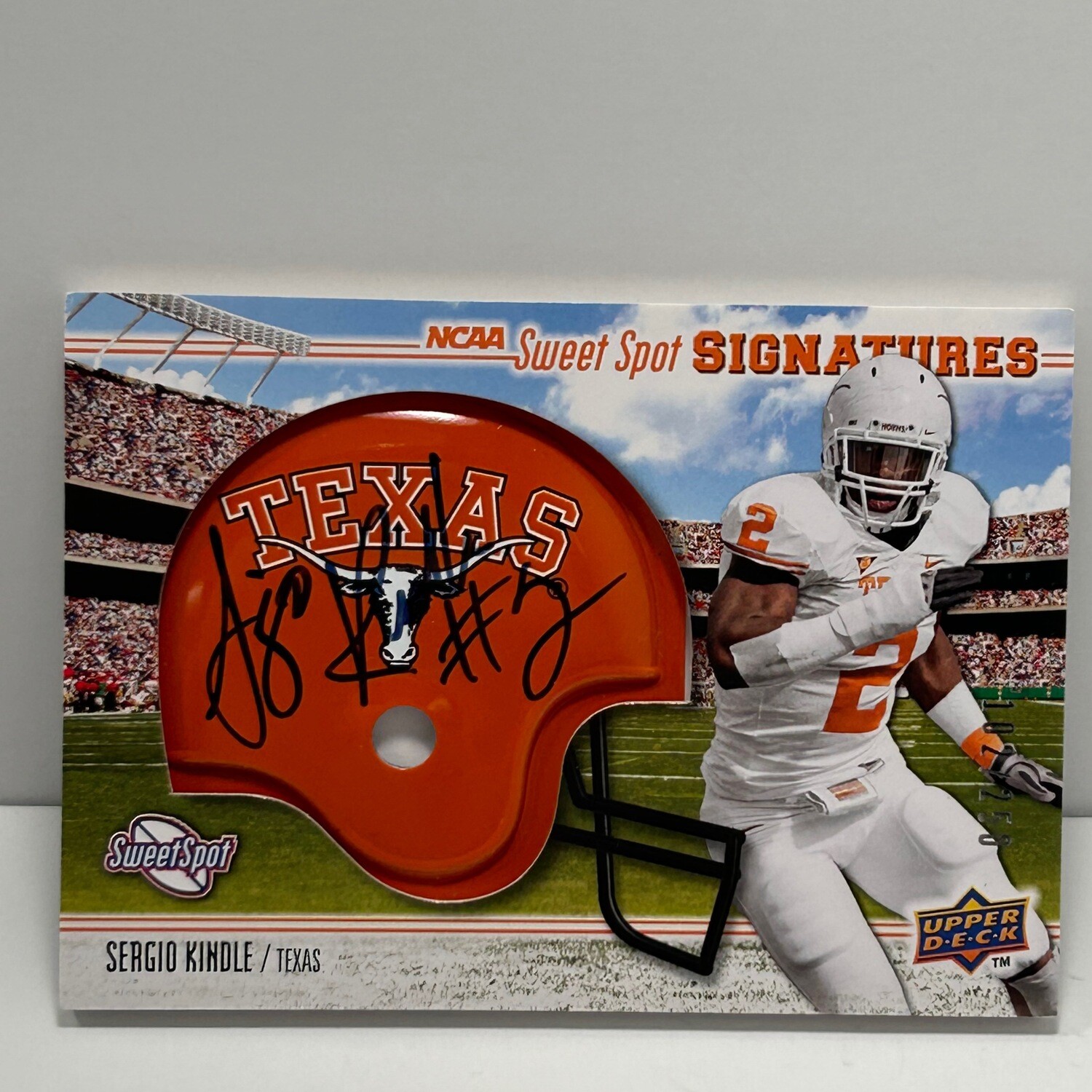 2010 NCAA Sweet Spot Signatures Variations /250 Sergio Kindle Rookie Auto RC