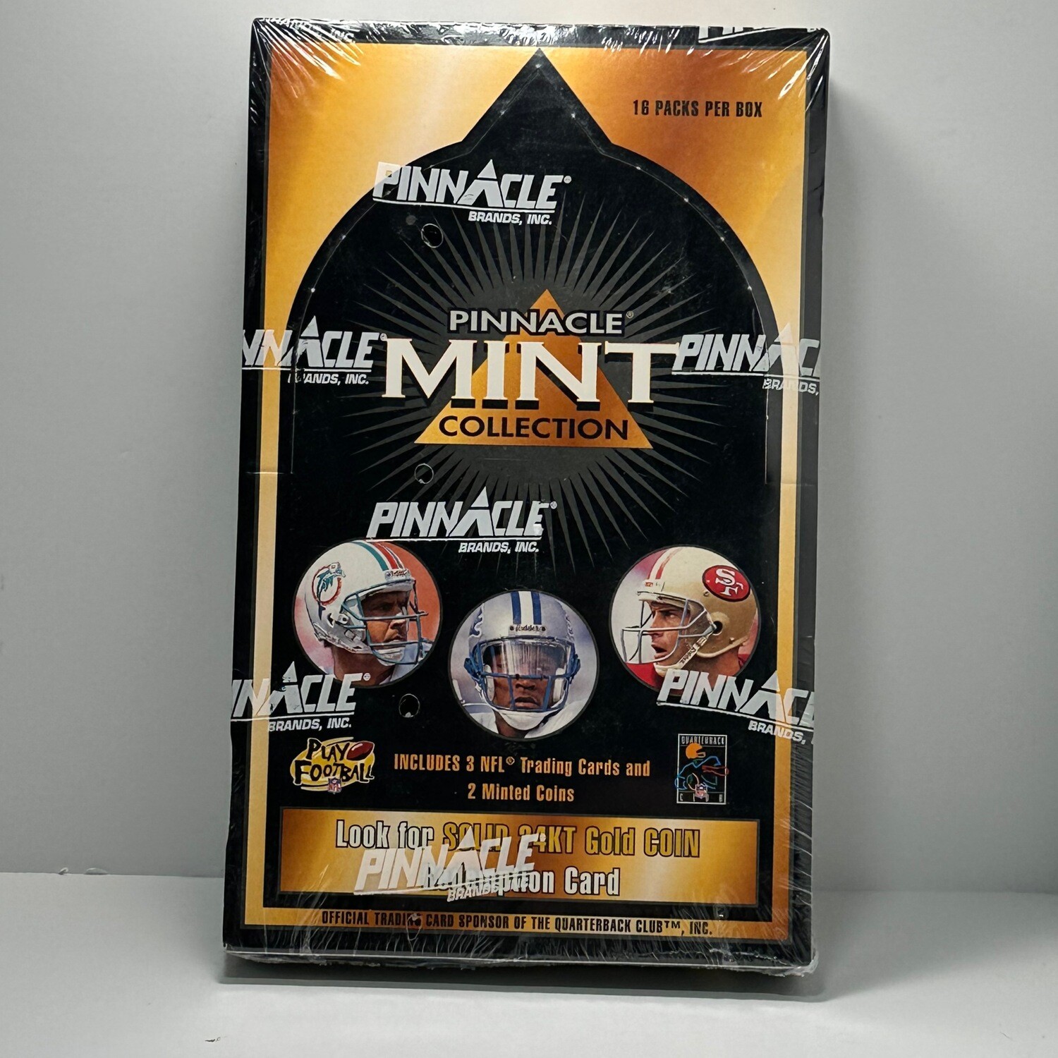 1996 Pinnacle Mint Collection NFL Football Hobby Box SEALED 16 Packs Cards/Coins