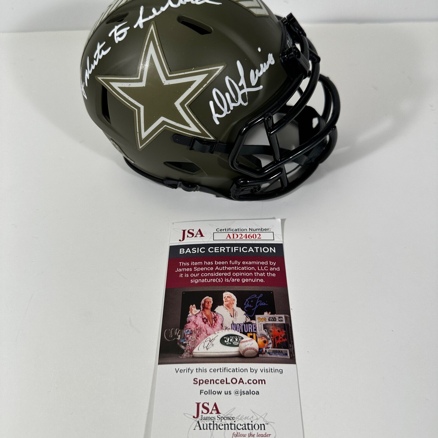 D.D Lewis Dallas Cowboys Salute to Services Autogrpahed Mini Helmet w/Salute to