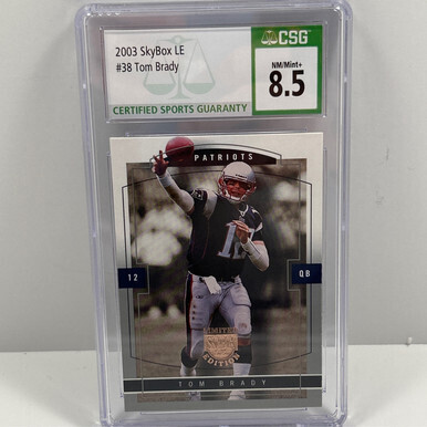 2003 SkyBox LE #38 Tom Brady CSG 8.5