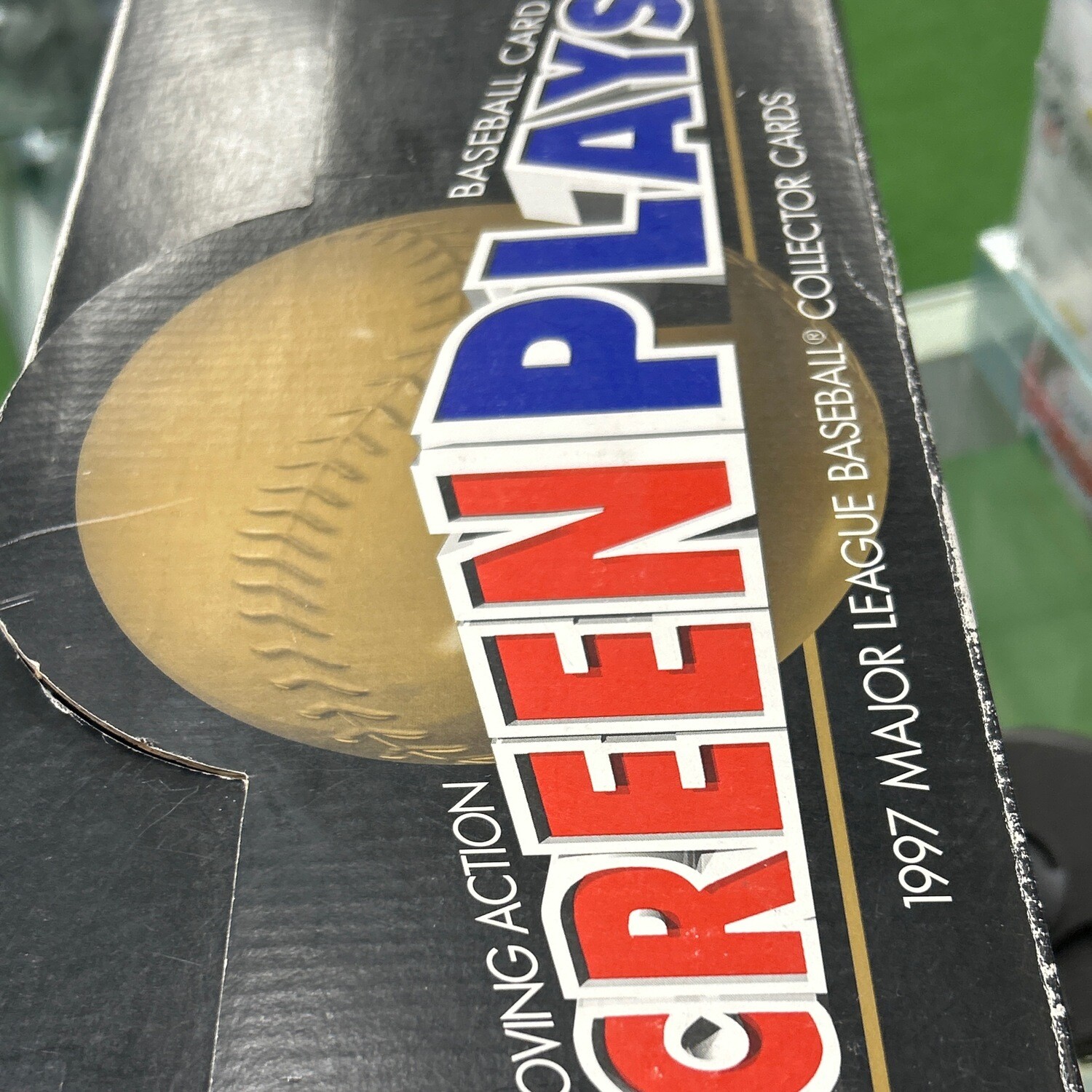 1997 Topps Screen Play  Unopened box 19 sealed tins