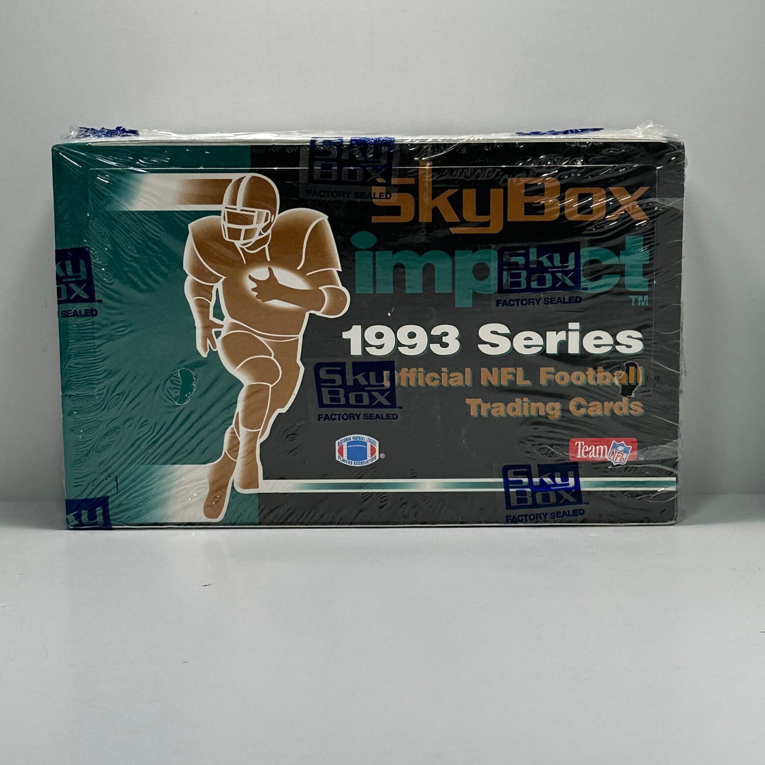 1993 Skybox Impact NFL Football Factory Sealed Box