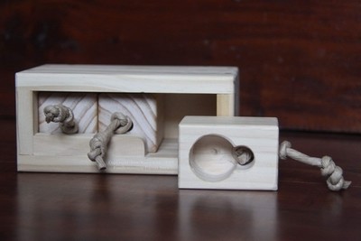 3 drawer logic toy