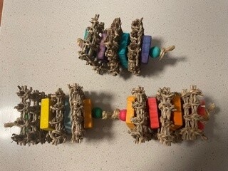 Angus &amp; Co -Shredder Toss Toy