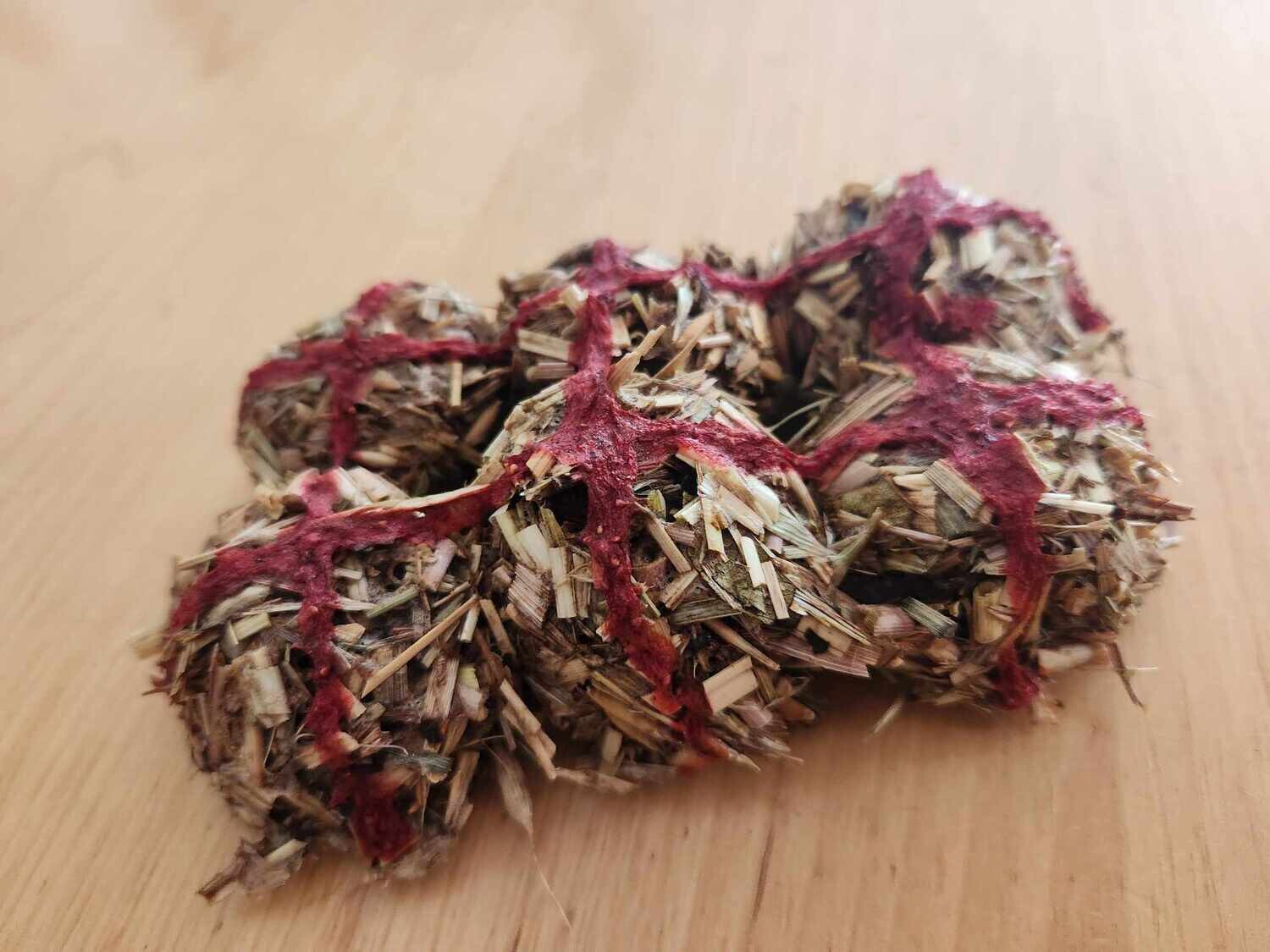 Hot Cross Buns - Banana with Raspberry pieces , Raspberry sauce - 6 pack