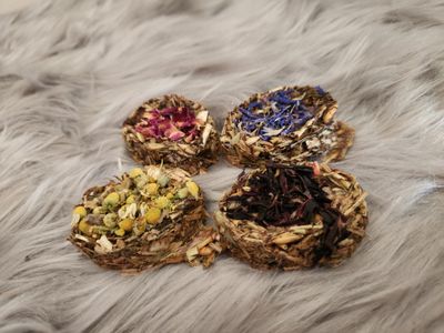 Floral pack - 4 pieces Floral pack - 4 pieces