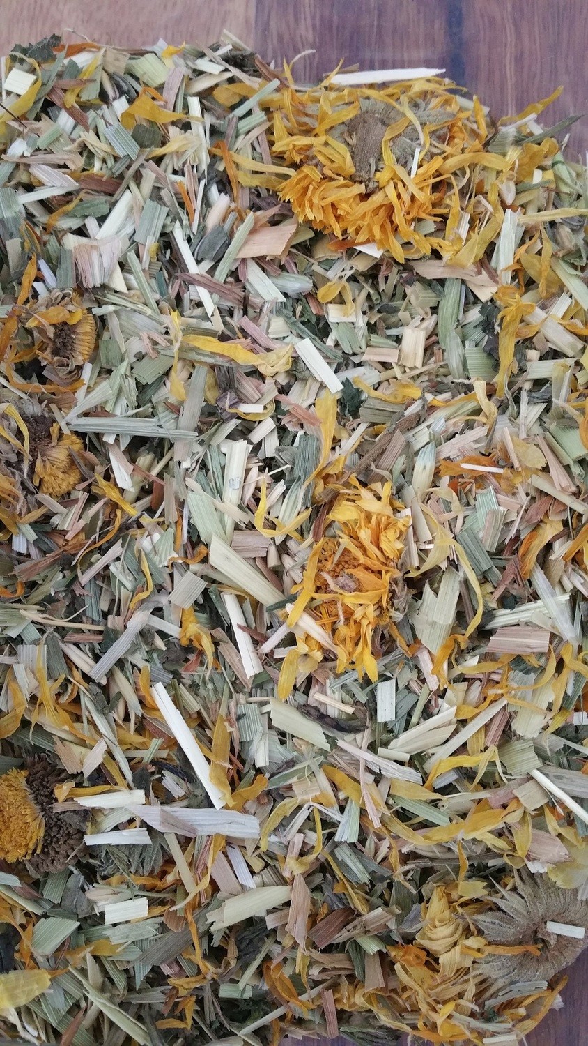 MoSuki Chaff mix - Plantain, Nettle &amp; Marigold