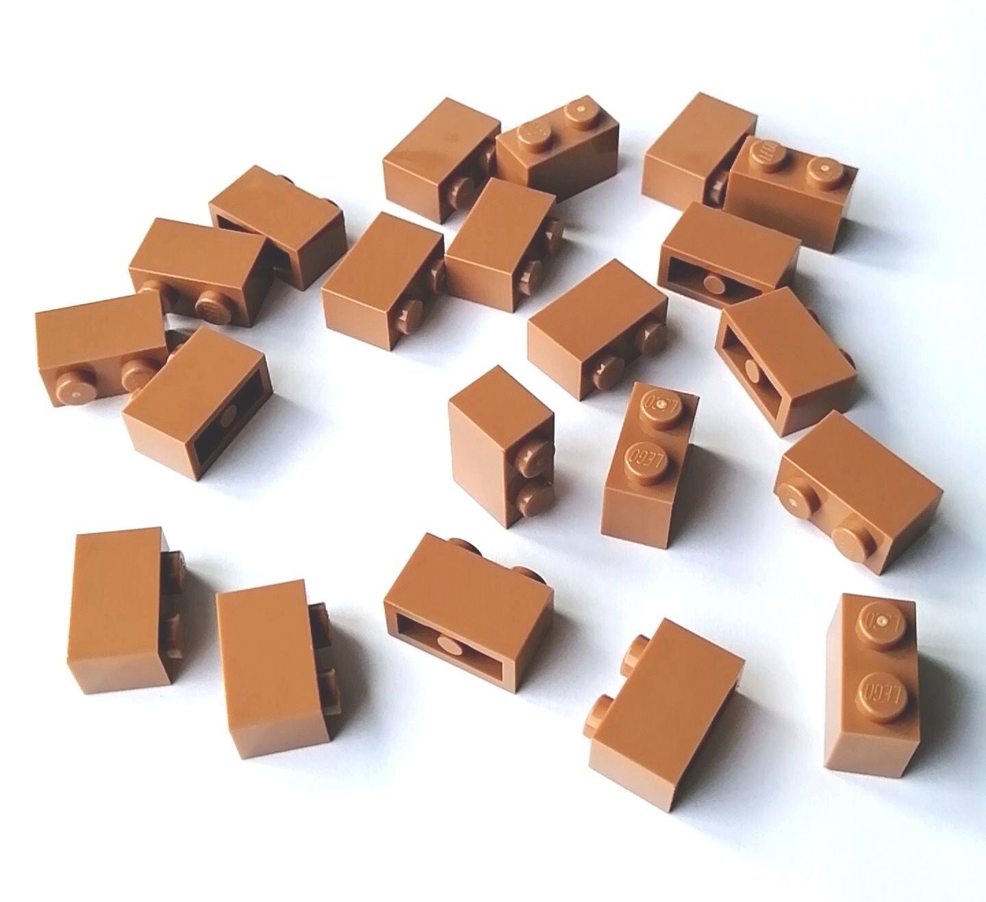 100 x Braun/Medium Nougat