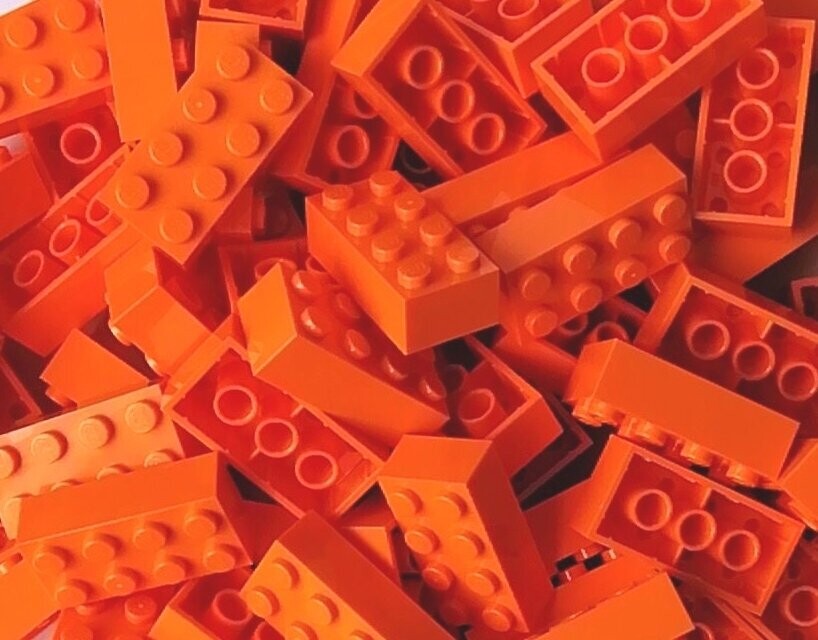 100 x Orange