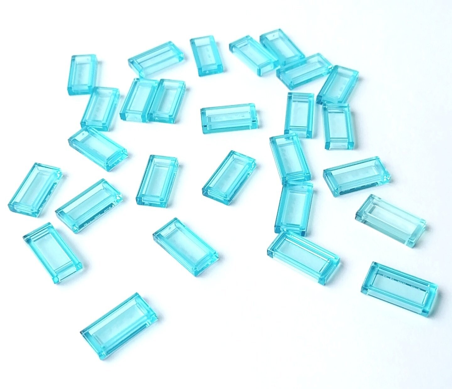 100 x Transparent Hellblau/Trans-Light Blue