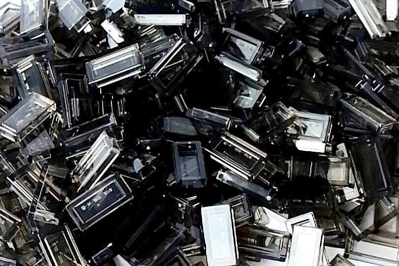 100 x Transparent Schwarz/Trans-Black