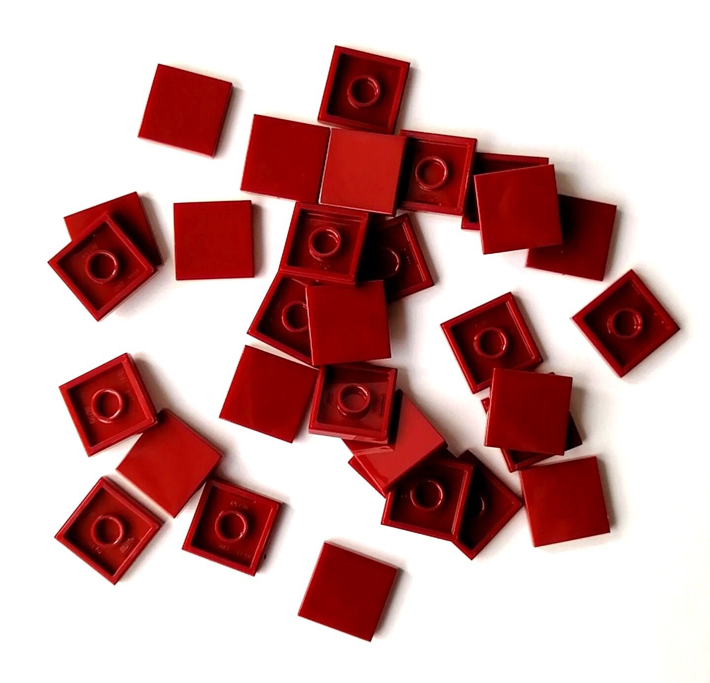 100 x Dunkelrot/Dark Red