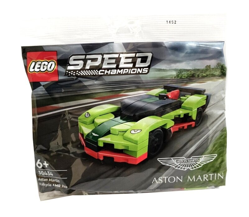 Aston Martin Valkyrie AMR Pro