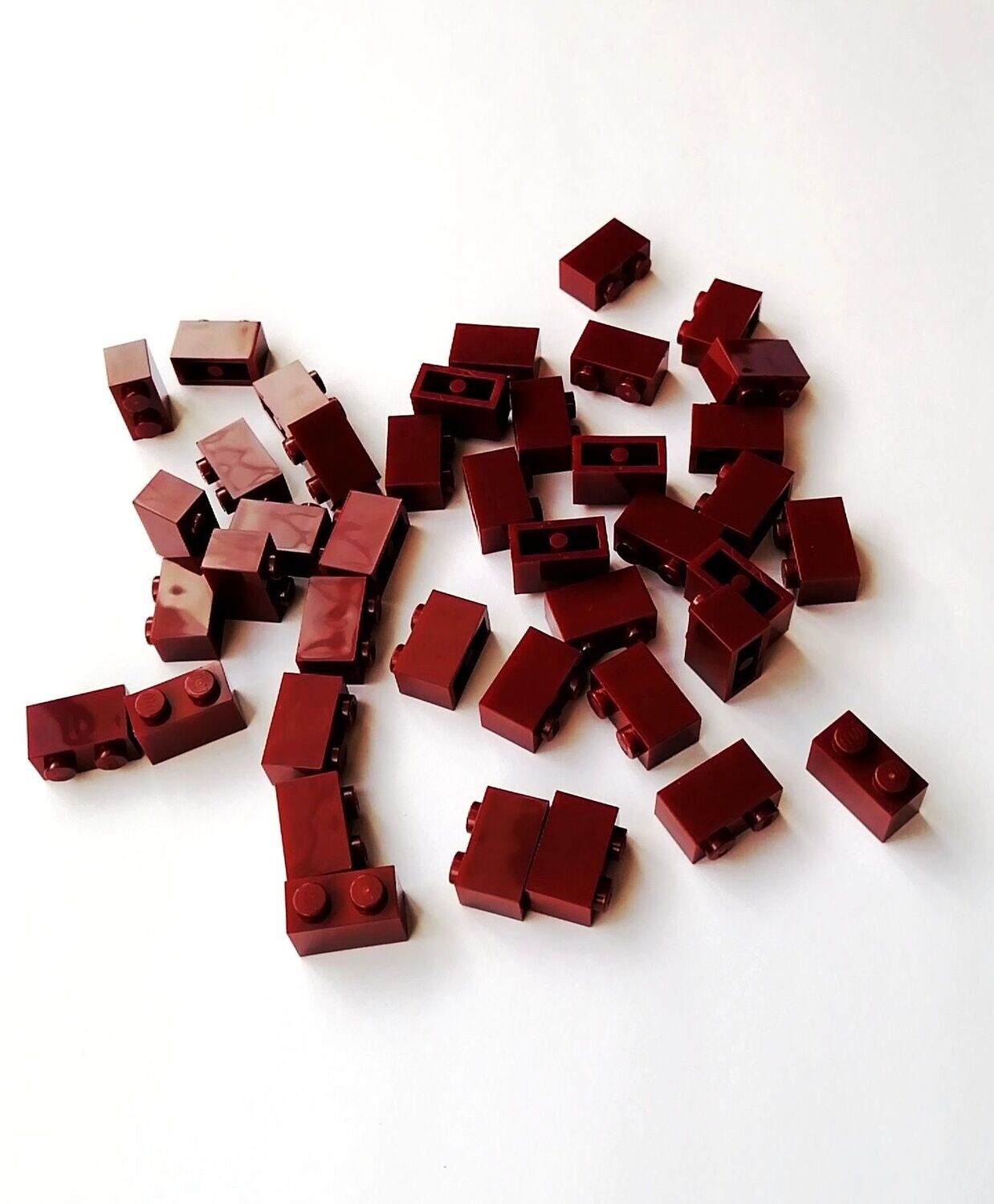 100 x Dunkelrot/Dark Red