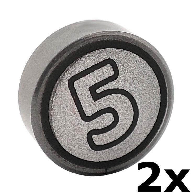 2 x Fliese Münze "5"