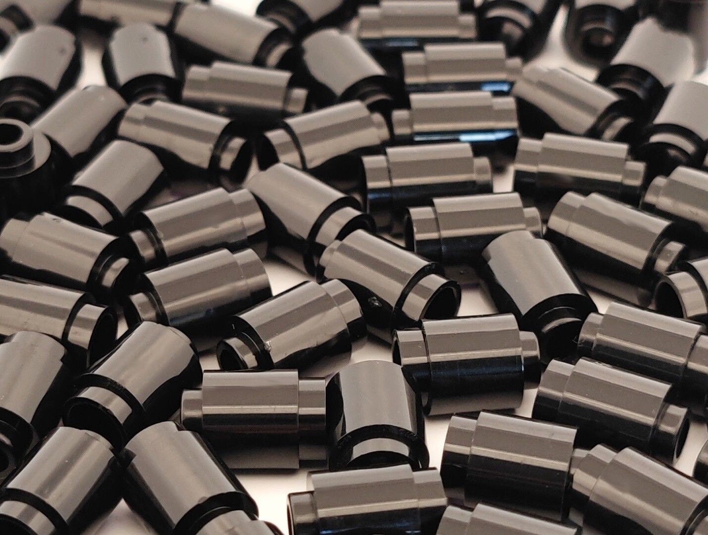 100 x Schwarz