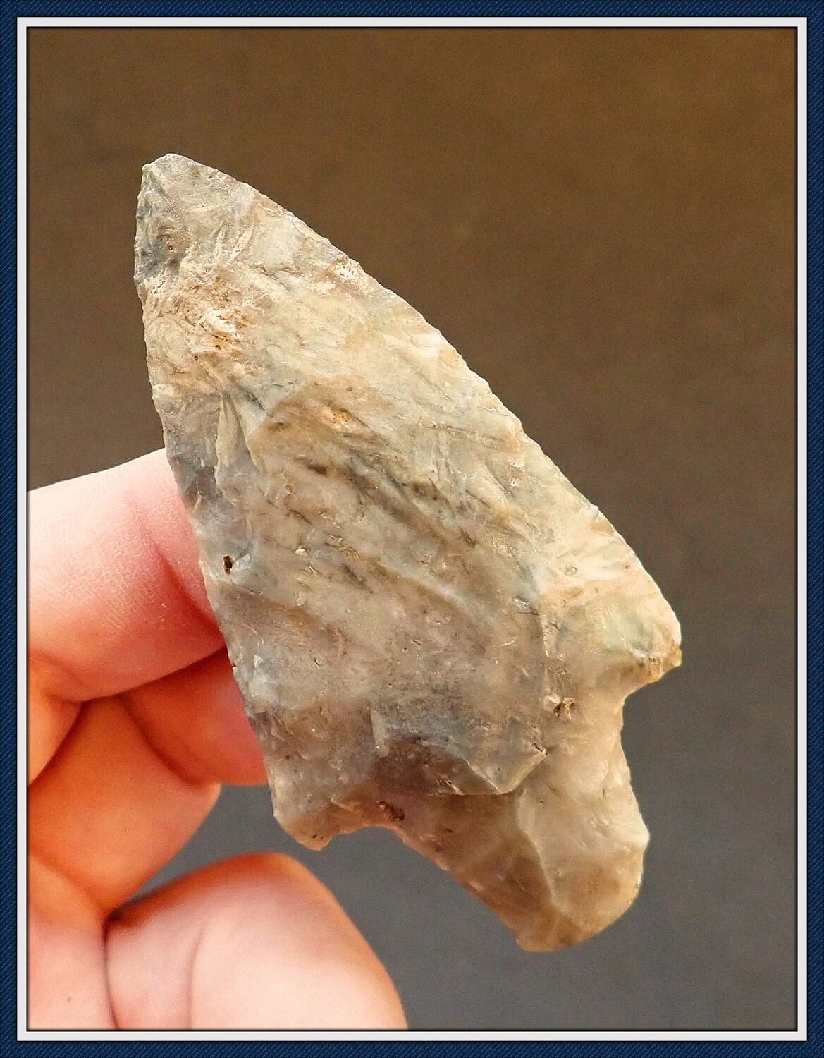 Translucent Rice Grain Chalcedony Newnan Knife