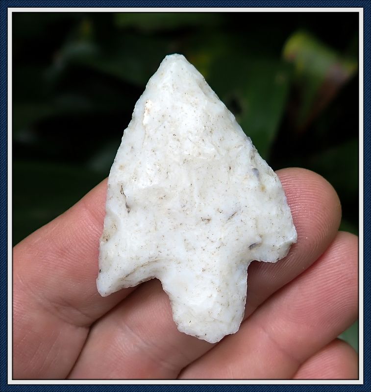 ~ 2&quot; Translucent Newnan Point ~