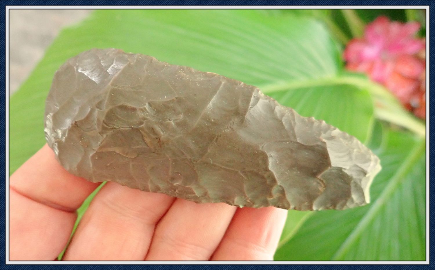 ~ Snub Nose ~ Paleo Scraper ~ Dover Chert ~ Polished Bit ~