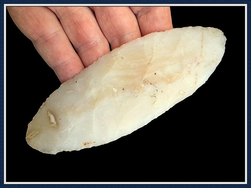 ~ Beautiful 4 7/8” ~ Chalcedony Adena Blade ~  From near Princeton Minnesota ~ Rogers C.O.A.  ~