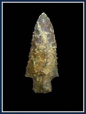 ~ Beautiful Mottled ~ Symmetrical Serrated Kirk Spear ~