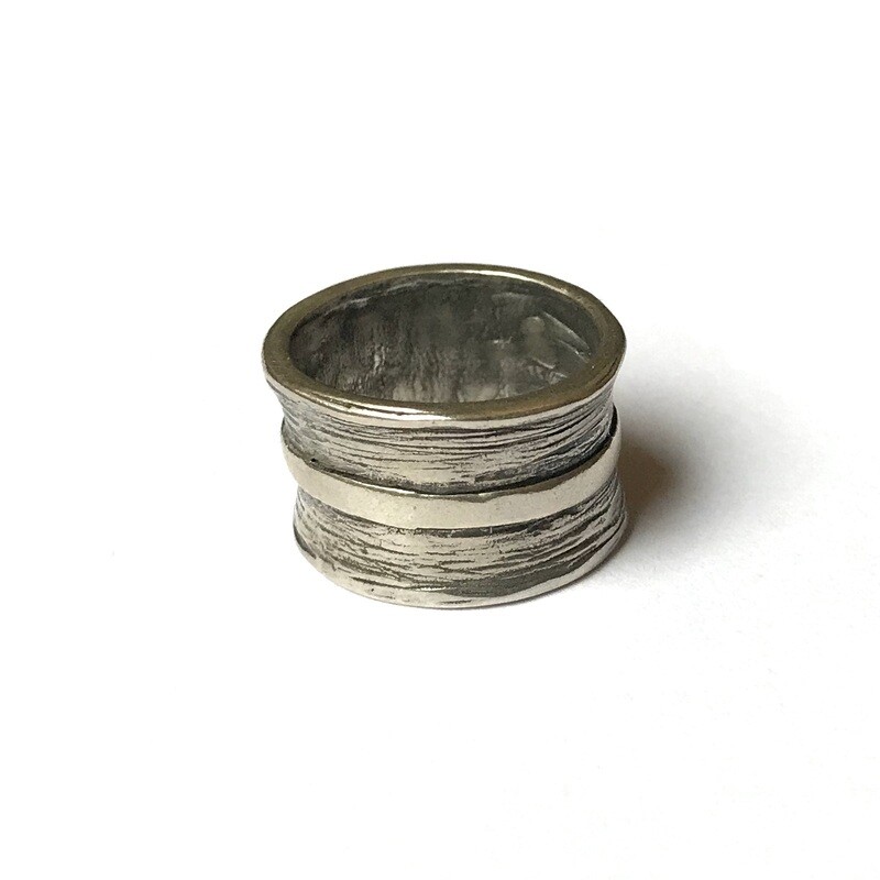Ring in massief zilver - Jéh (Nederland)