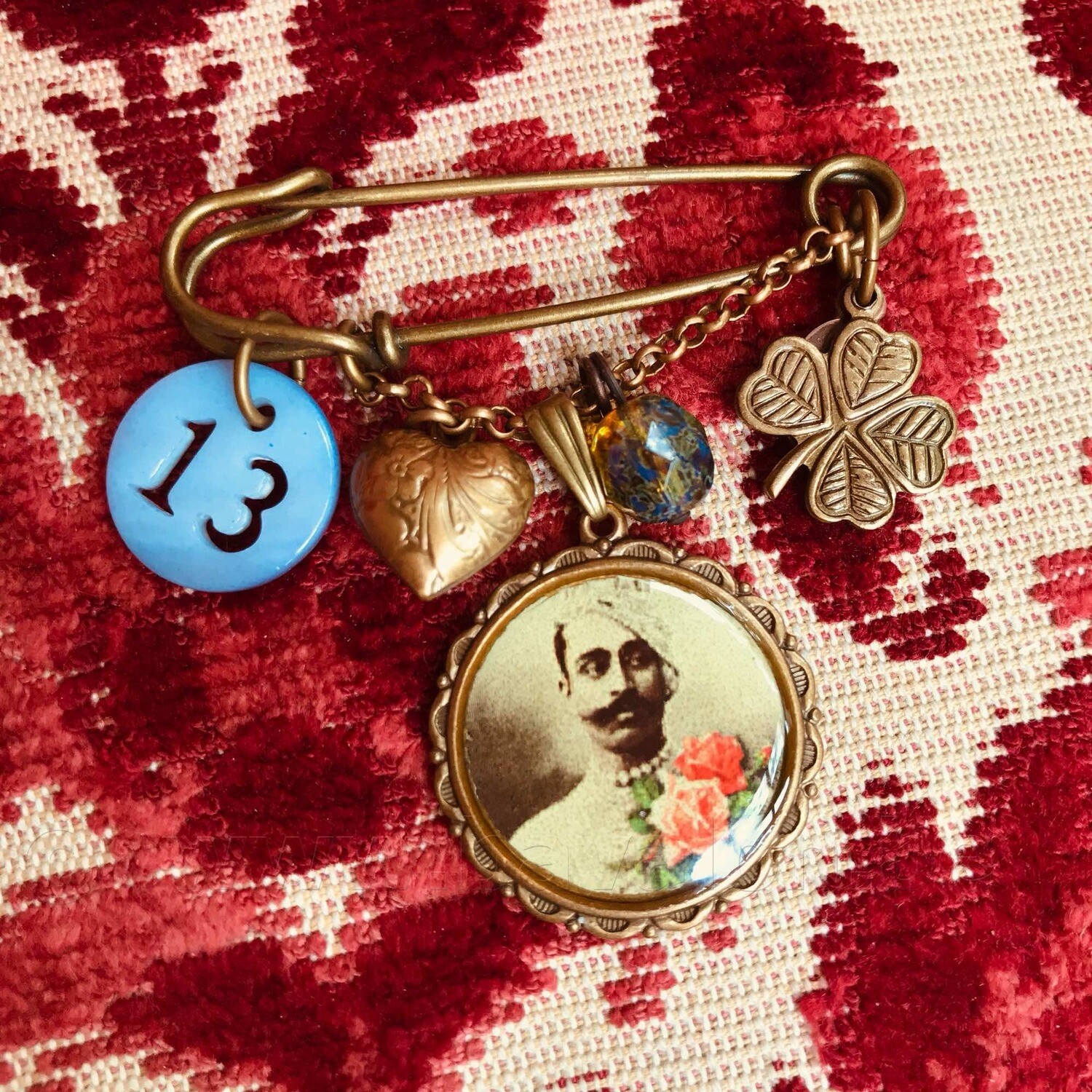 Broche ‘Bombay&#39; - Les Cakes de Bertrand