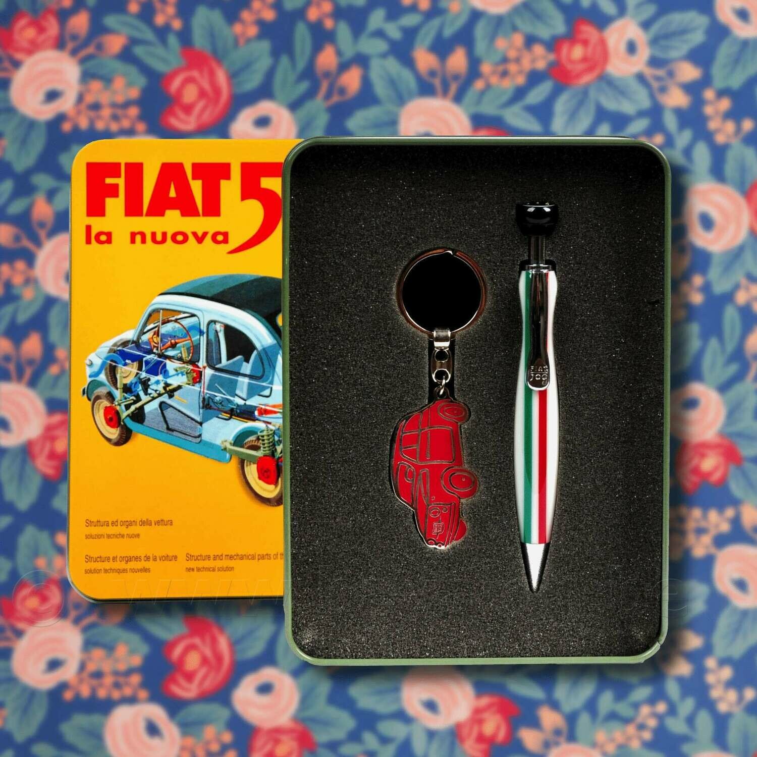 Fiat 500 balpen en sleutelhanger in blikken geschenkdoos