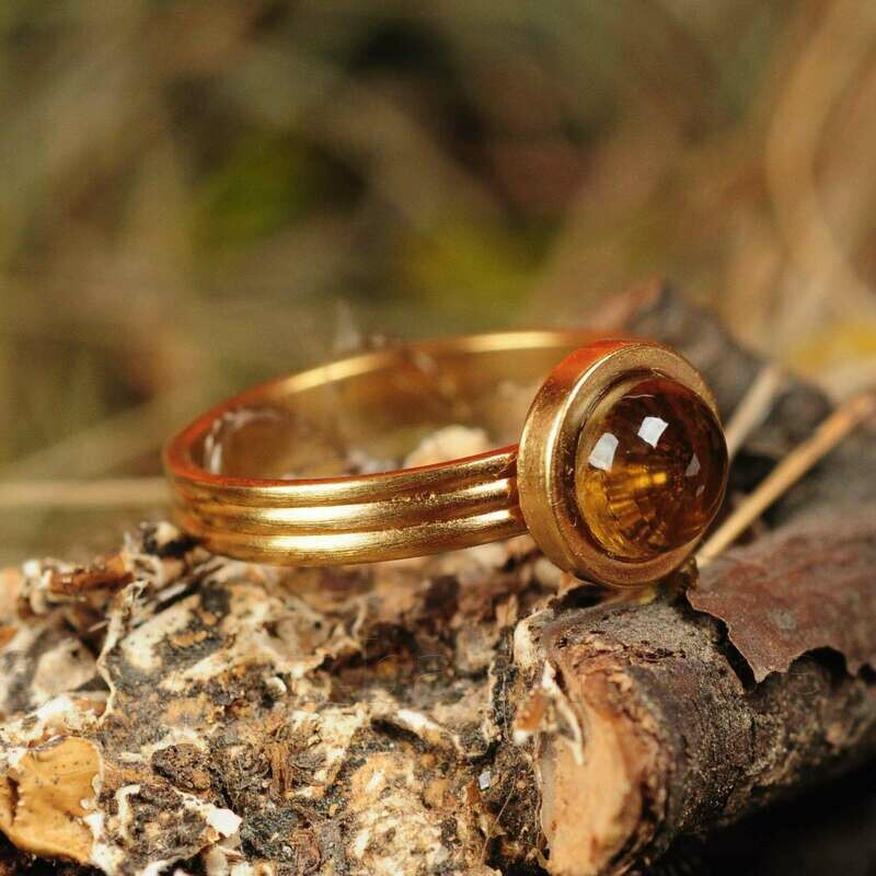 Ring in massief zilver m/patina goud en 'honey' citrien - Lize Mommaerts - Maat 49,5