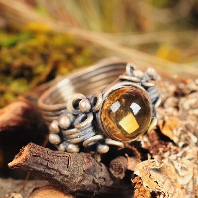 Ring in massief zilver - UNICA -Lize Mommaerts - Maat 58 Ring in massief zilver - UNICA -Lize Mommaerts - Maat 58