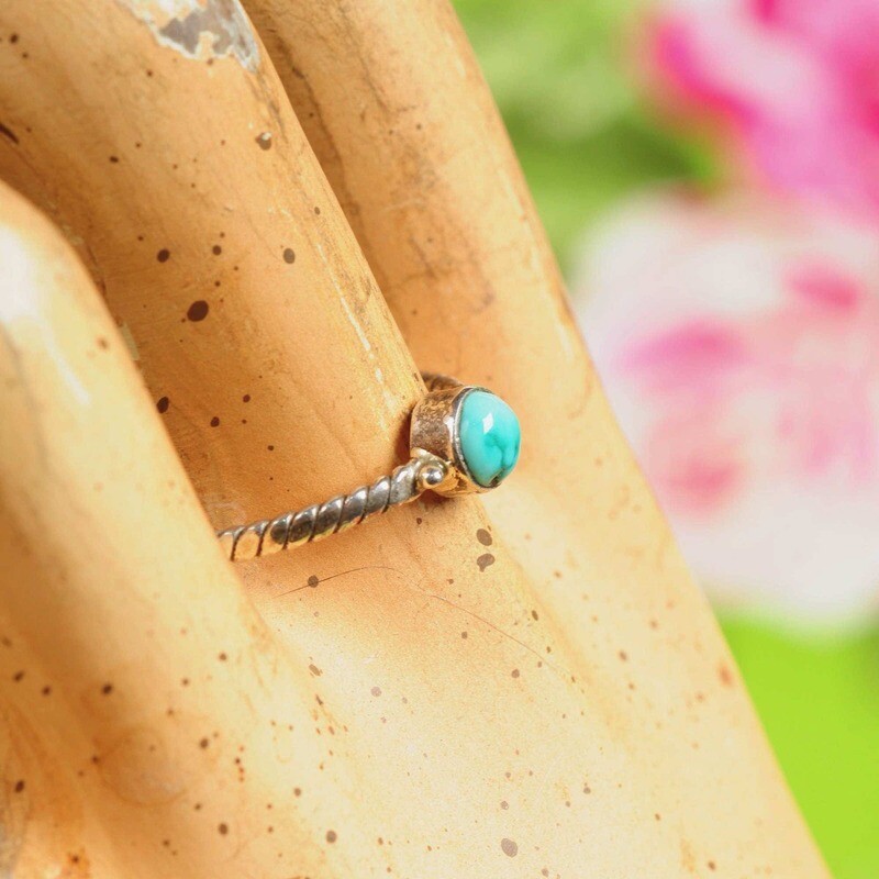 Ring in massief zilver m/cabochon van turkoois - Maat 59