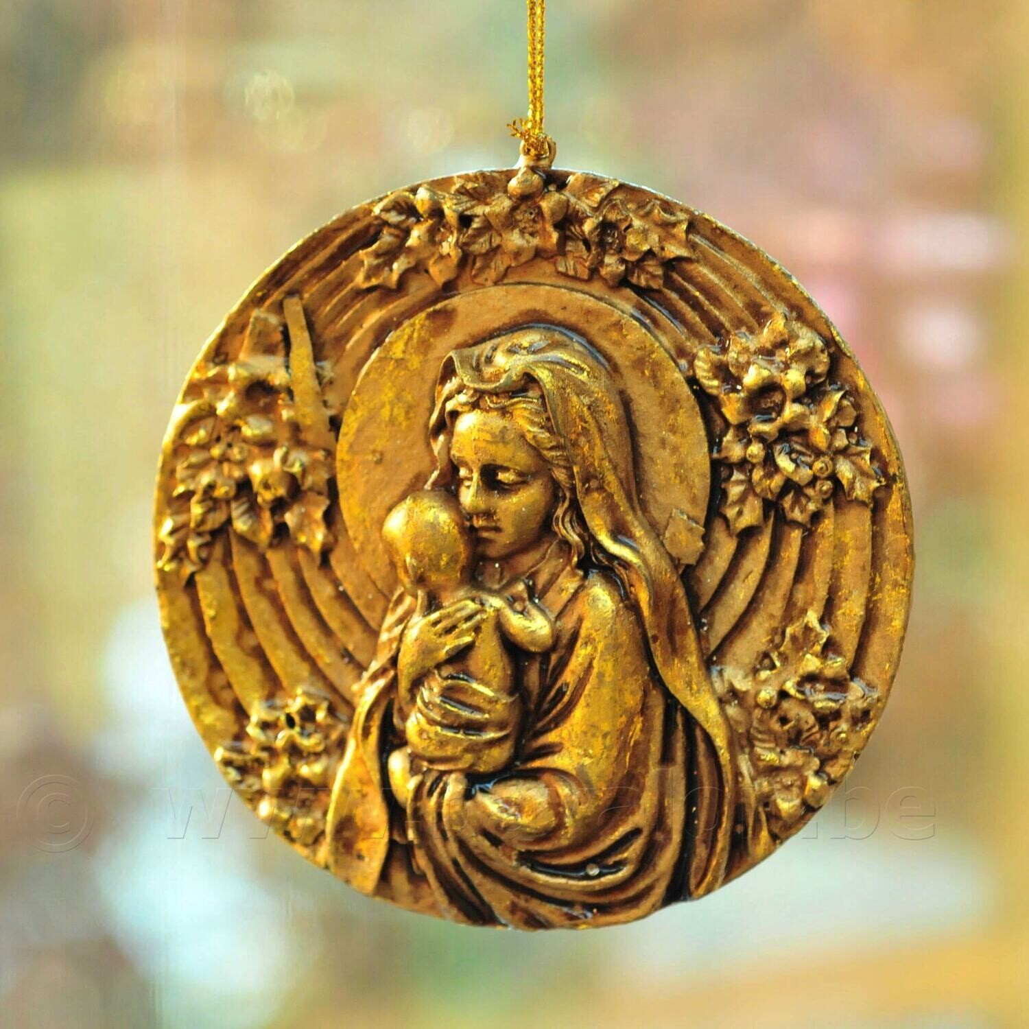 Maria en kind - amulet / bas-reliëf - brons en goud patina
