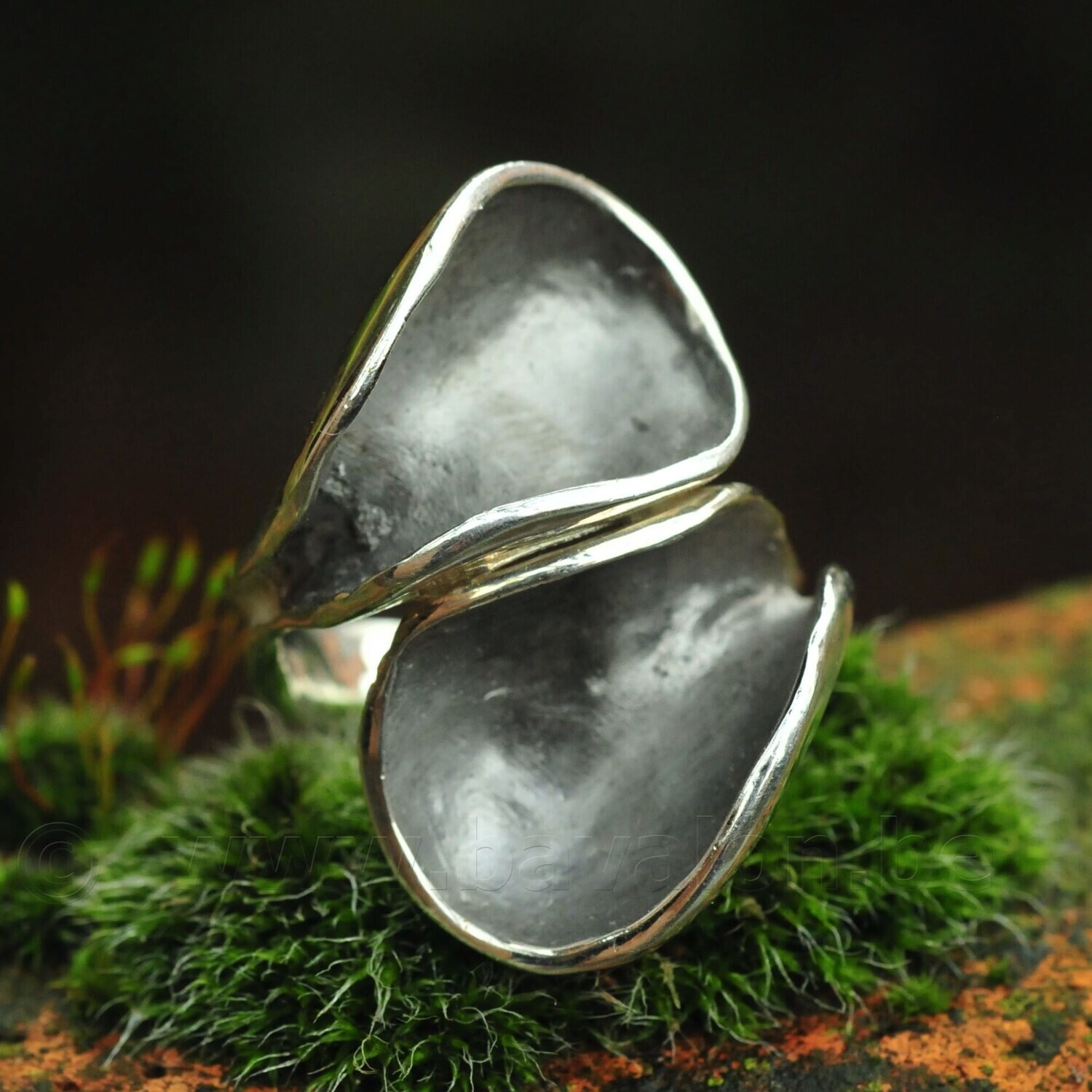 Ring in massief zilver deels donker gerodineerd - Ralf De Burchgrave (België)