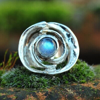 Ring in massief zilver met labradoriet - Ralf De Burchgrave - Belgie