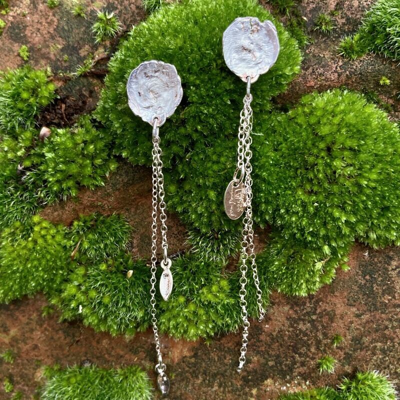 Oorring in massief zilver - Josiane Douchamps (België)