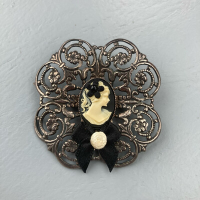 Broche speld met camee - Linda Lacroix (Paris)