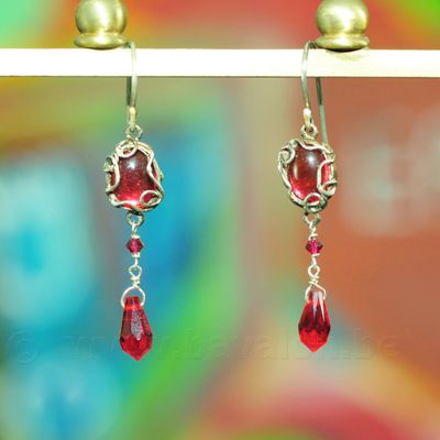 Oorring in massief zilver - Josiane Douchamps (België) Oorring in massief zilver - Josiane Douchamps (België)