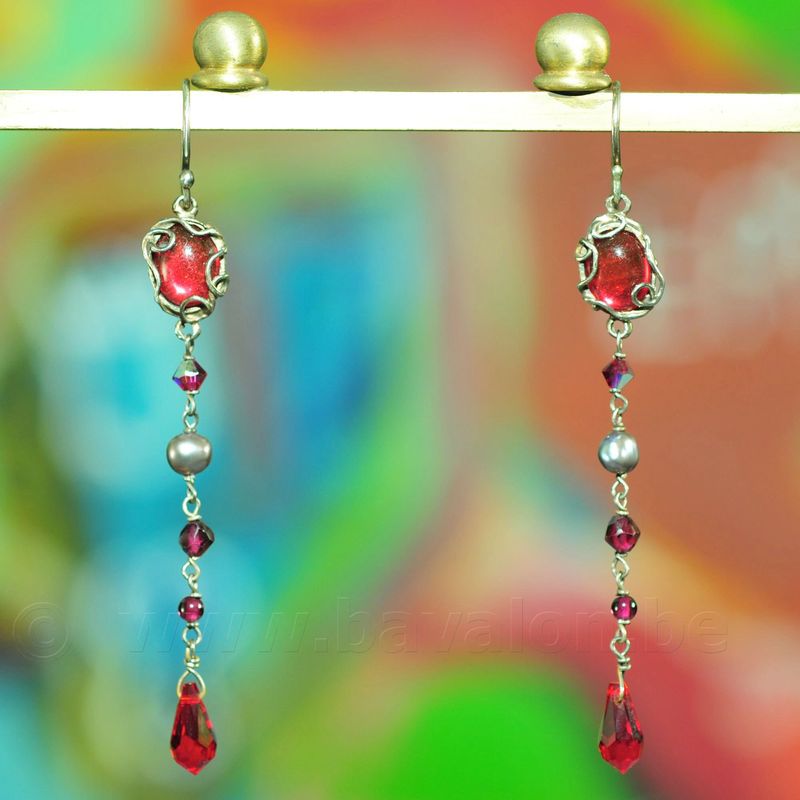 Oorring in massief zilver - Josiane Douchamps (België) Oorring in massief zilver - Josiane Douchamps (België)